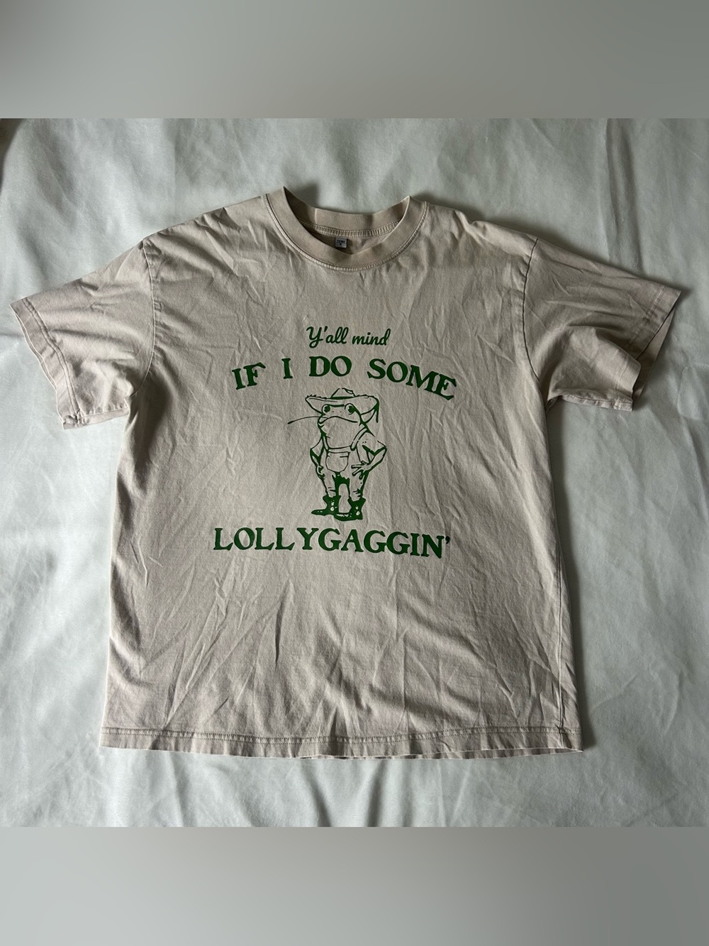Y’all Mind If I Do Some Lollygaggin’ Graphic T-Shirt – Size Medium